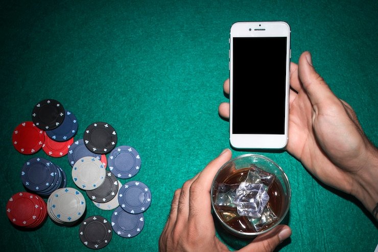 Antarmuka platform slot 50000 yang menampilkan berbagai kategori permainan dan layanan